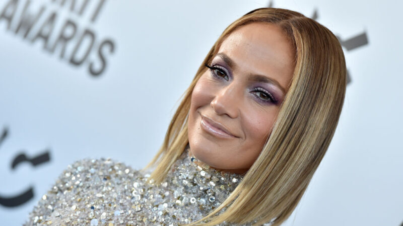 Jennifer Lopez - short biography